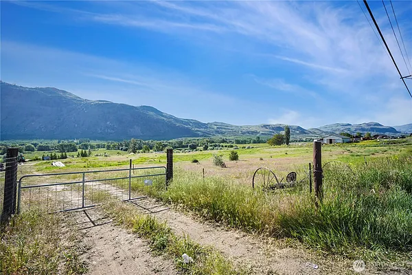 Property Photo MLS #: 2385694