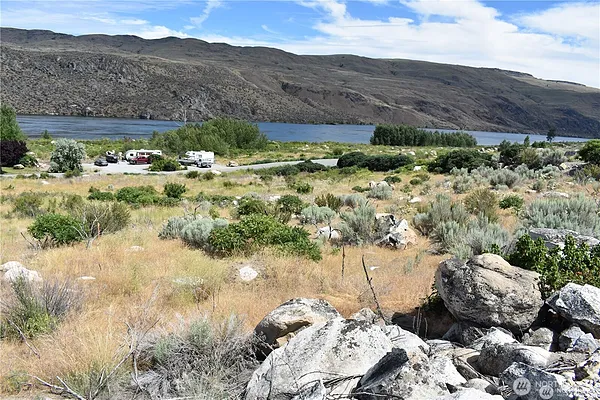 Property Photo MLS #: 2401701