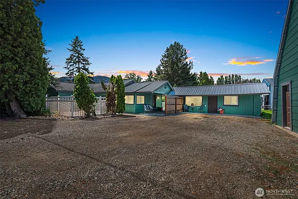 Property Photo MLS #: 2392709