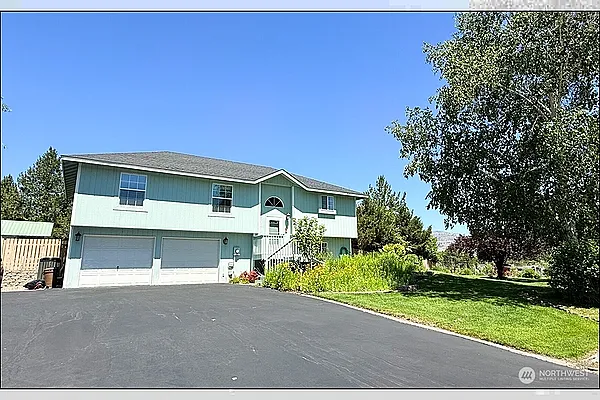 Property Photo MLS #: 2393714