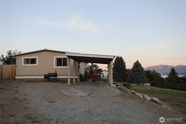 Property Photo MLS #: 2426719