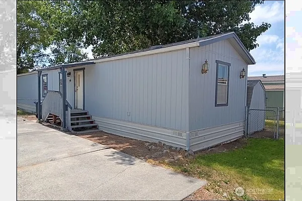 Property Photo MLS #: 2393730