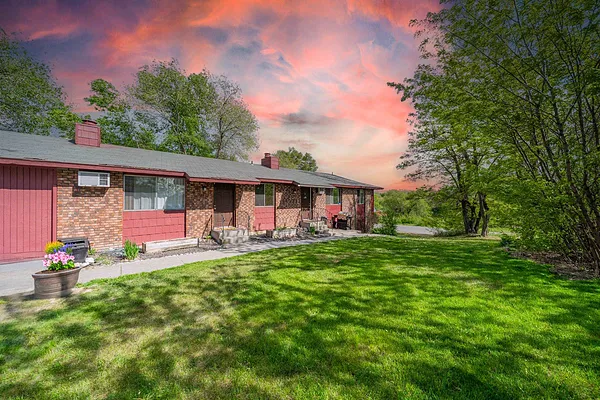 Property Photo MLS #: 202516735