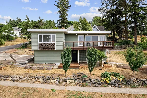 Property Photo MLS #: 202521735