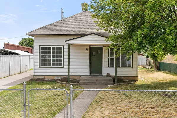 Property Photo MLS #: 202518750