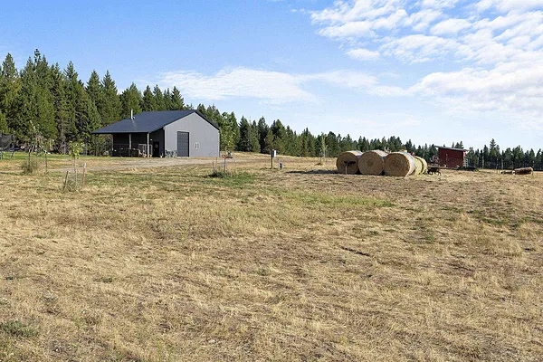 Property Photo MLS #: 202522755