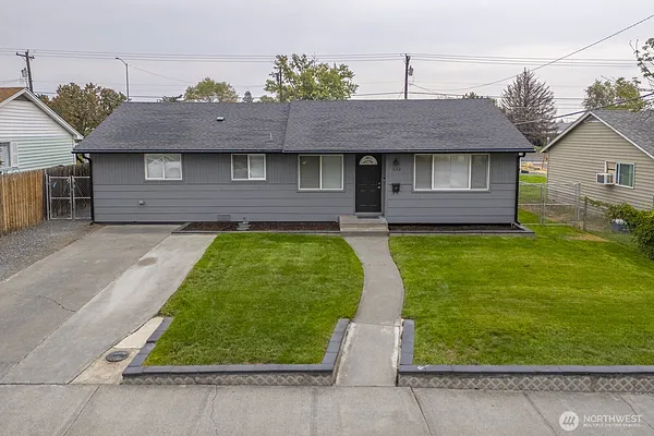 Property Photo MLS #: 2425756