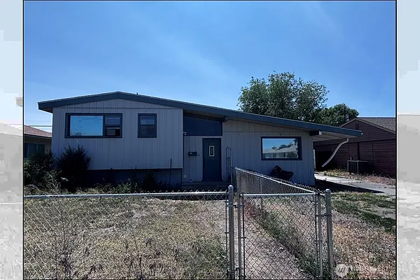 Property Photo MLS #: 2385761