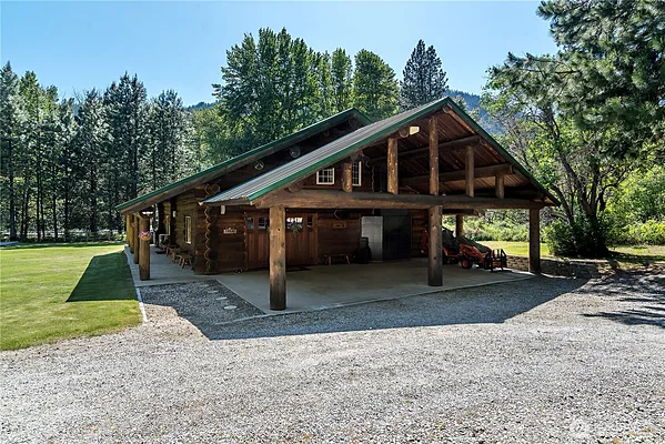 Property Photo MLS #: 2387771