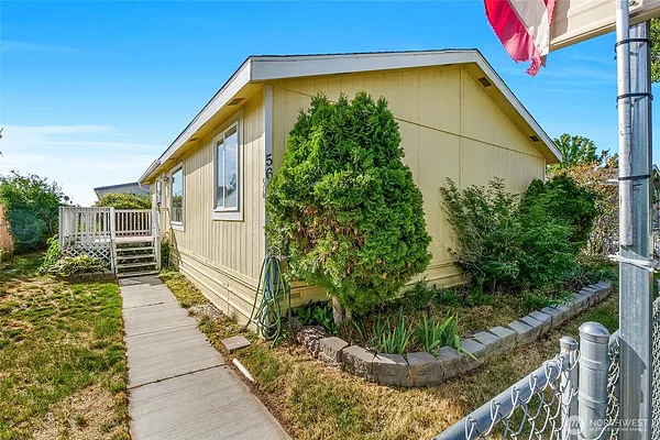 Property Photo MLS #: 2409771