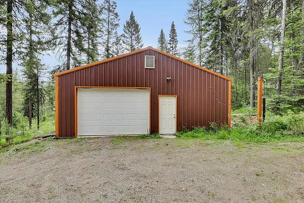Property Photo MLS #: 202517775