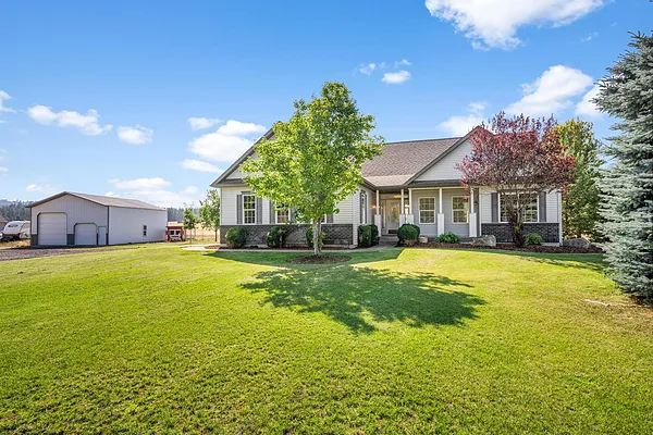 Property Photo MLS #: 202523775
