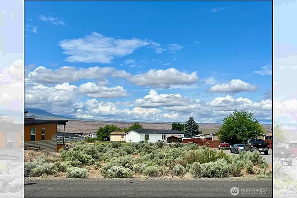 Property Photo MLS #: 2377780