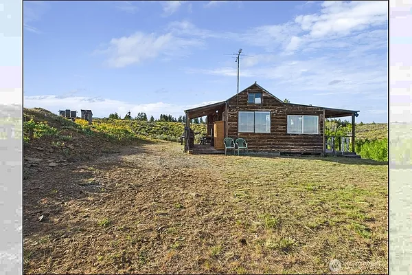 Property Photo MLS #: 2379780