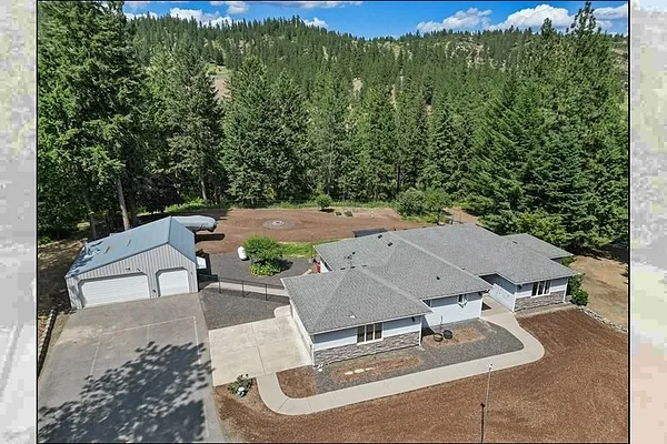 Property Photo MLS #: 202518781