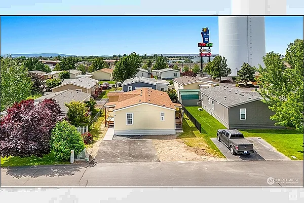 Property Photo MLS #: 2387781