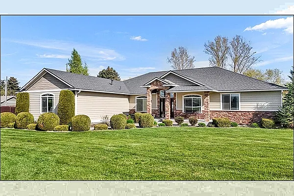 Property Photo MLS #: 202515785