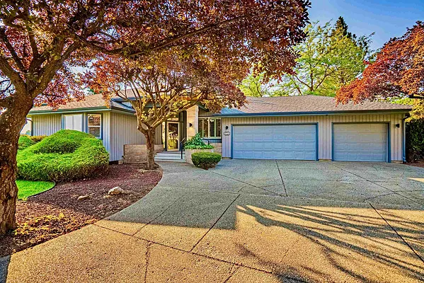 Property Photo MLS #: 202523797