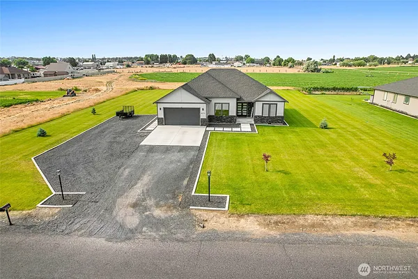 Property Photo MLS #: 2398798