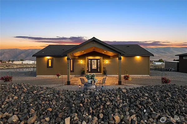 Property Photo MLS #: 2387801