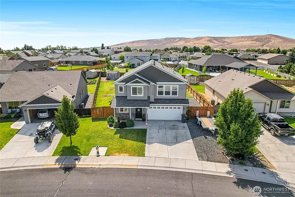 Property Photo MLS #: 2415803