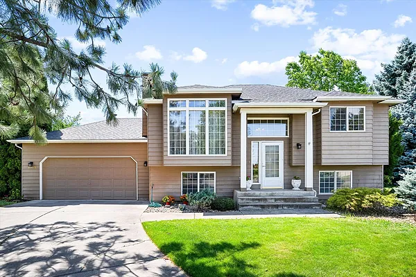 Property Photo MLS #: 202520804