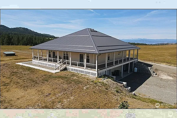 Property Photo MLS #: 2419807