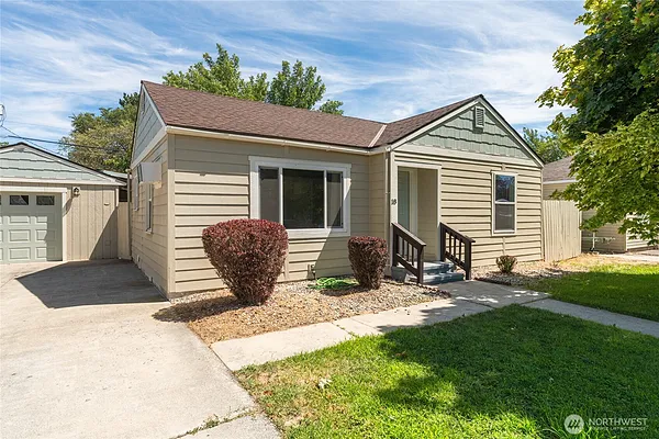 Property Photo MLS #: 2414809