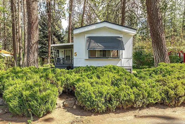 Property Photo MLS #: 202522810