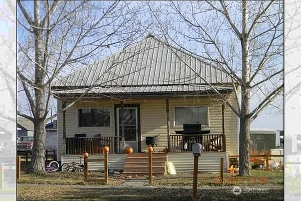 Property Photo MLS #: 2427812