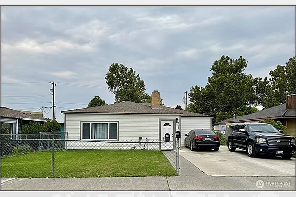 Property Photo MLS #: 2425815