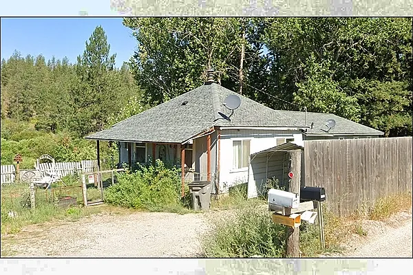 Property Photo MLS #: 202520830