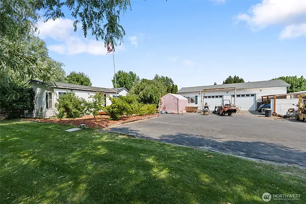 Property Photo MLS #: 2407836