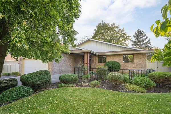 Property Photo MLS #: 202522843