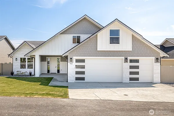 Property Photo MLS #: 2425844