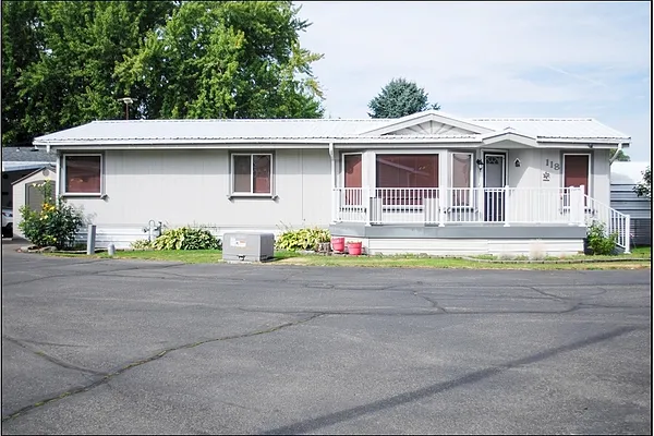 Property Photo MLS #: 202521845