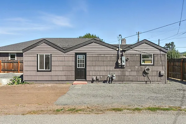 Property Photo MLS #: 202522845