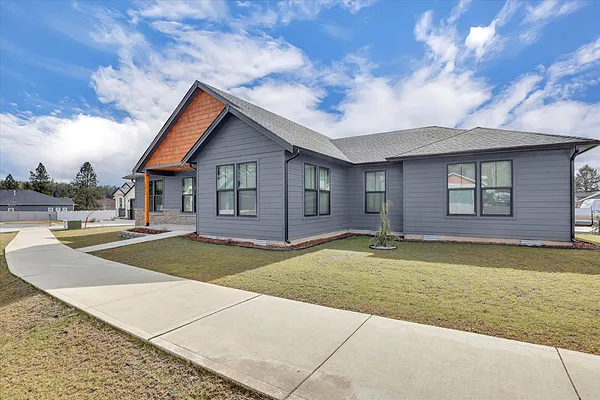 Property Photo MLS #: 202511847