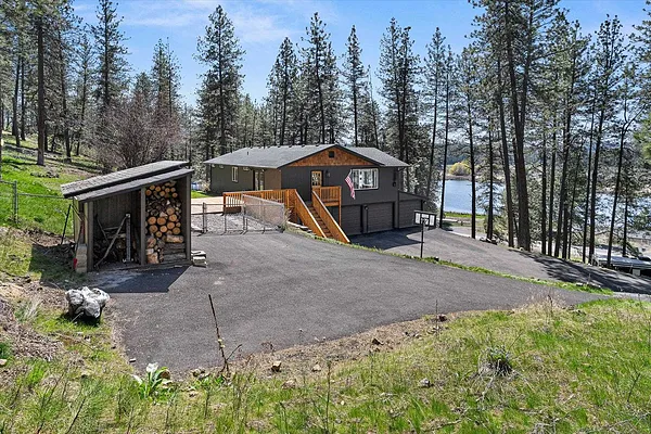 Property Photo MLS #: 202520851