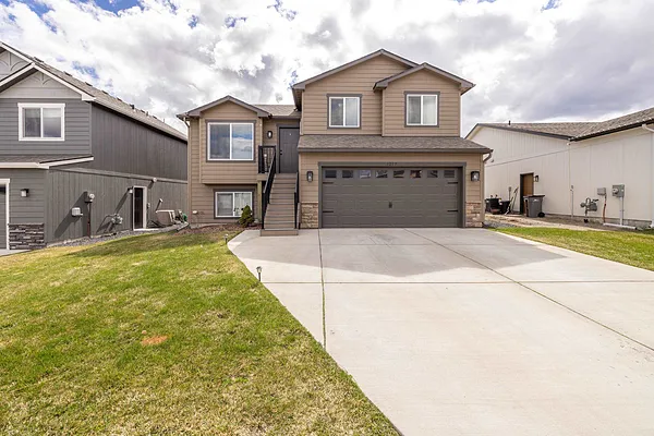 Property Photo MLS #: 202523854