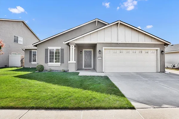 Property Photo MLS #: 202518859