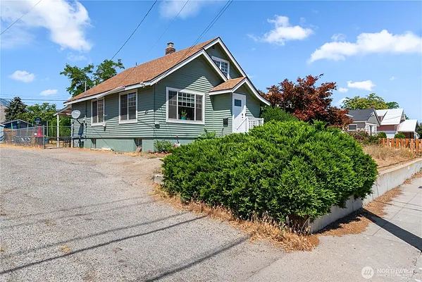 Property Photo MLS #: 2405862