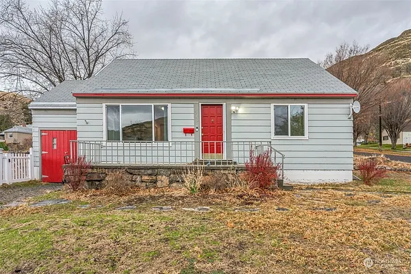 Property Photo MLS #: 2311863
