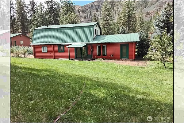 Property Photo MLS #: 2403869