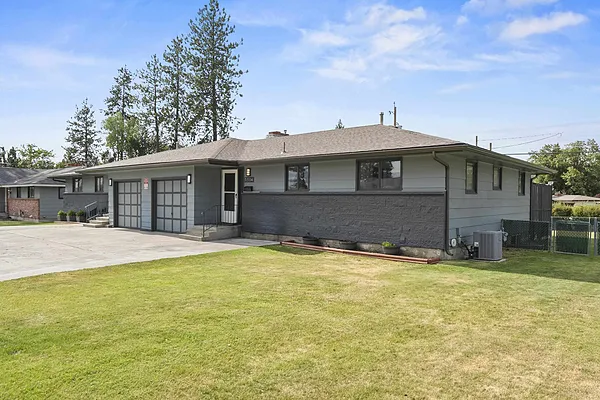 Property Photo MLS #: 202521870