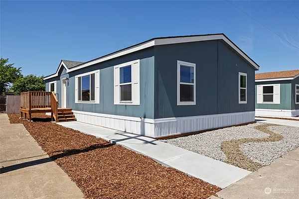 Property Photo MLS #: 2252871