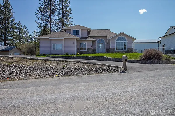 Property Photo MLS #: 2416871