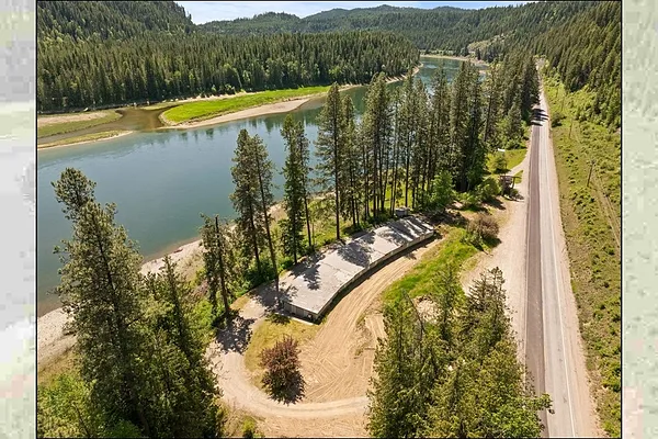 Property Photo MLS #: 202517875