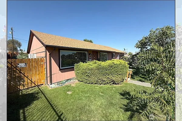 Property Photo MLS #: 2419875