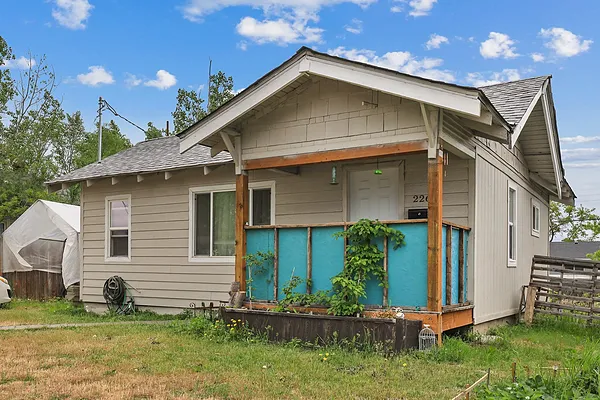 Property Photo MLS #: 202516876